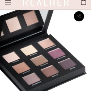 Realher 3 I feel beautiful eyeshadow palette